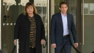 La stagiaire (Une personne de confiance) S8 (2/6)