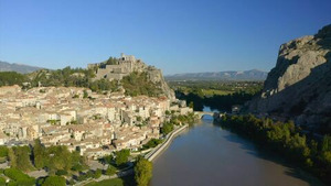 Les 100 lieux qu'il faut voir (La route Napoléon, de la Côte d'Azur aux Alpes) S10 (2/9)