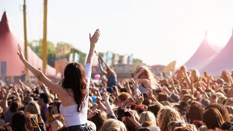Ben Mazué aux Francofolies de La Rochelle
