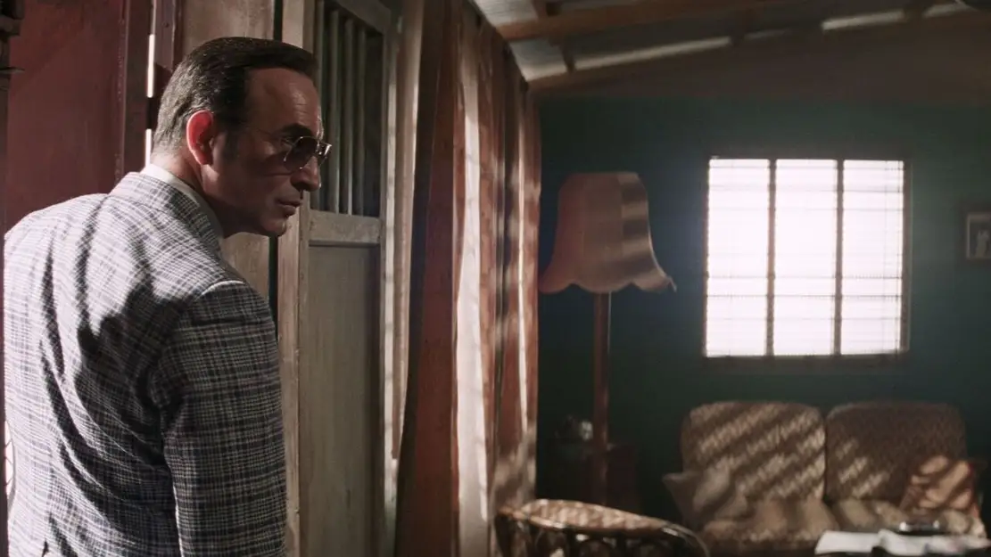 OSS 117 : alerte rouge en Afrique noire